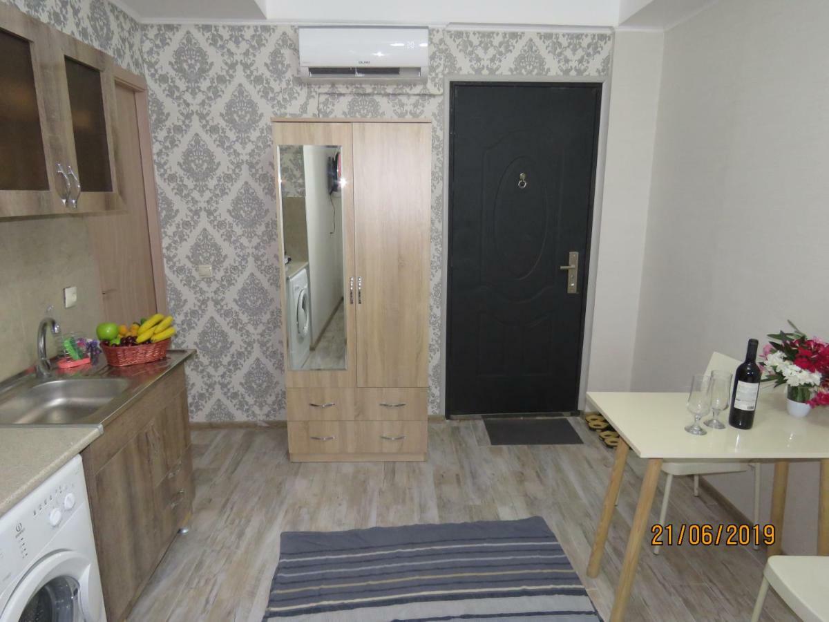 Atlas Hotel Tiflis Exterior foto